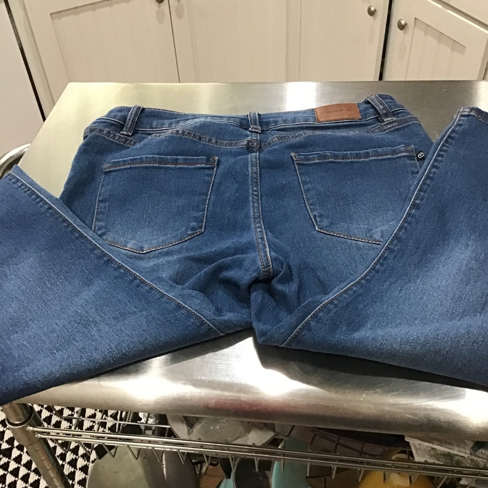 TAHARI size 6